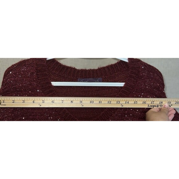 Gloria Vanderbilt Women's Burgundy With Sparkles  Pullover Top Size Large - Picture 3 of 6